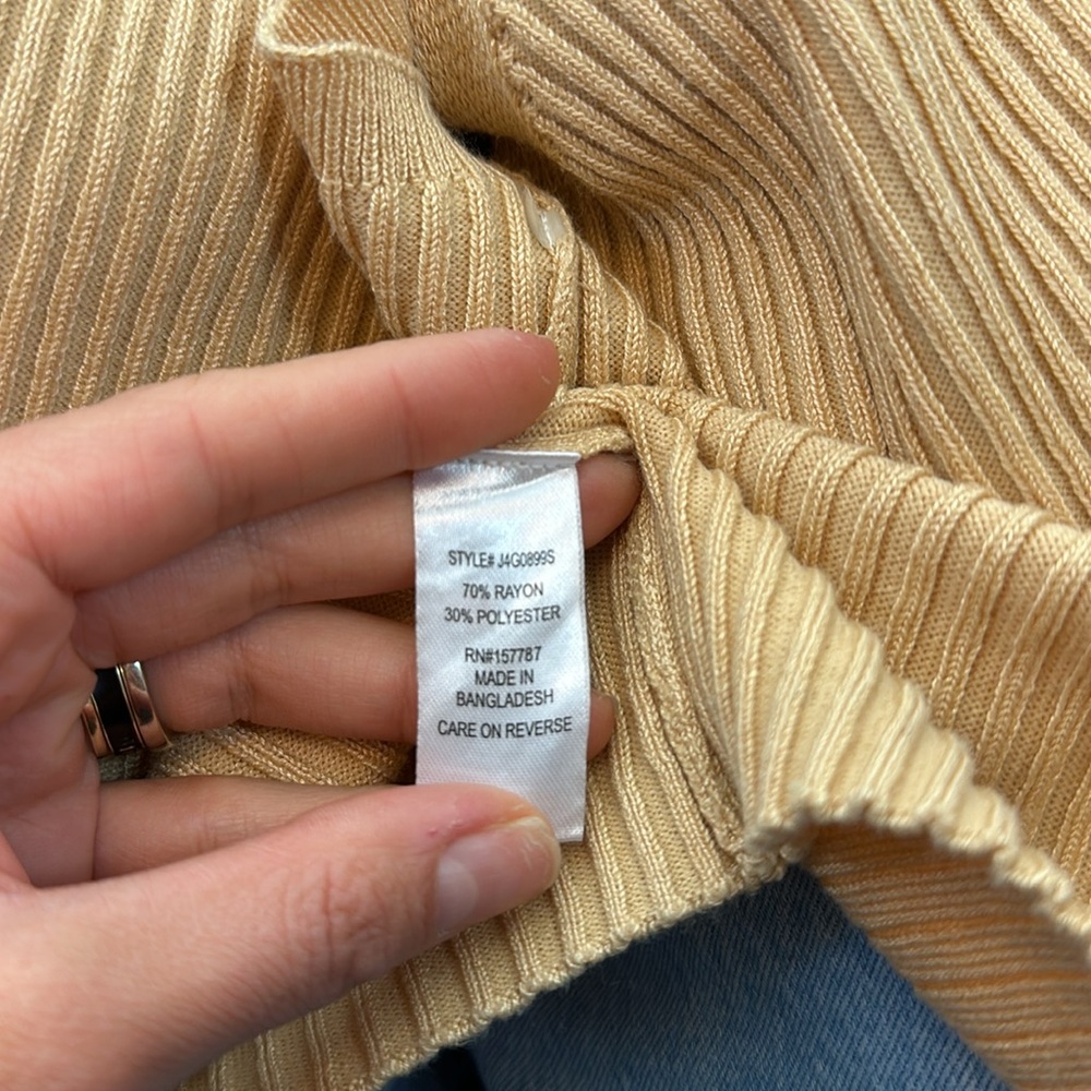 Jolie & Joy Tie Front Ribbed Tank Size Medium - Picture 4 of 4